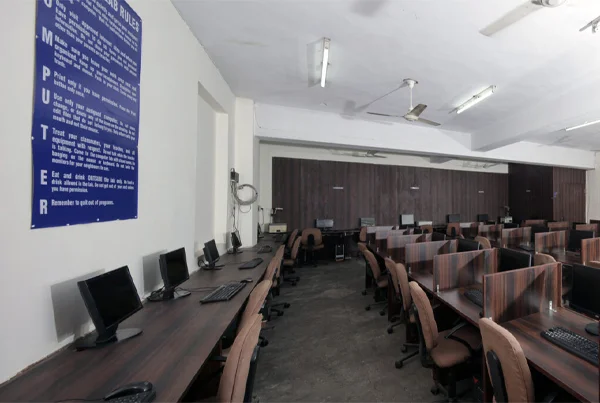 Reputed Law college in Noida